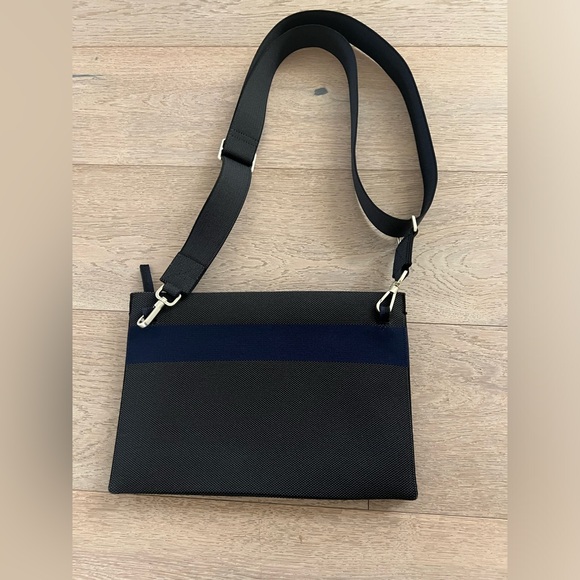 Rothy’s Belt Bag - Picture 4 of 4